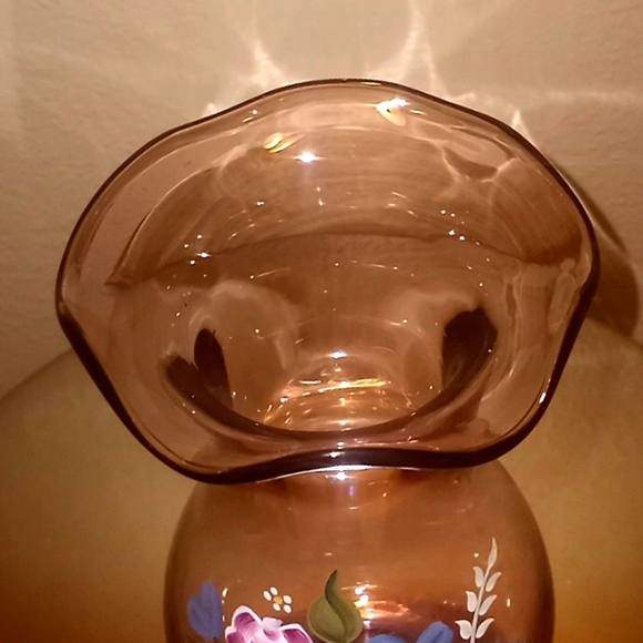 Fenton for FTD Blown Glass Hand Painted Flowers Purple Vase - Picture 6 of 9